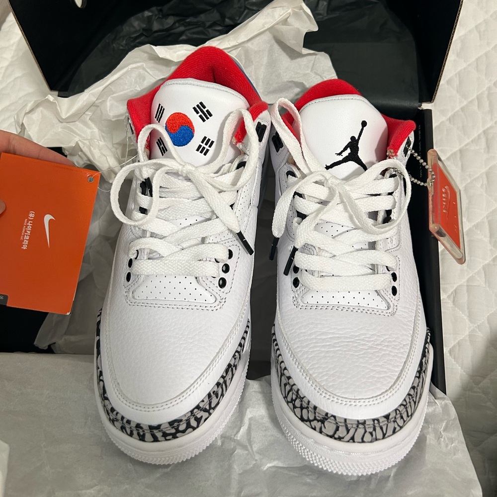 Womens Seoul 3s Jordans
